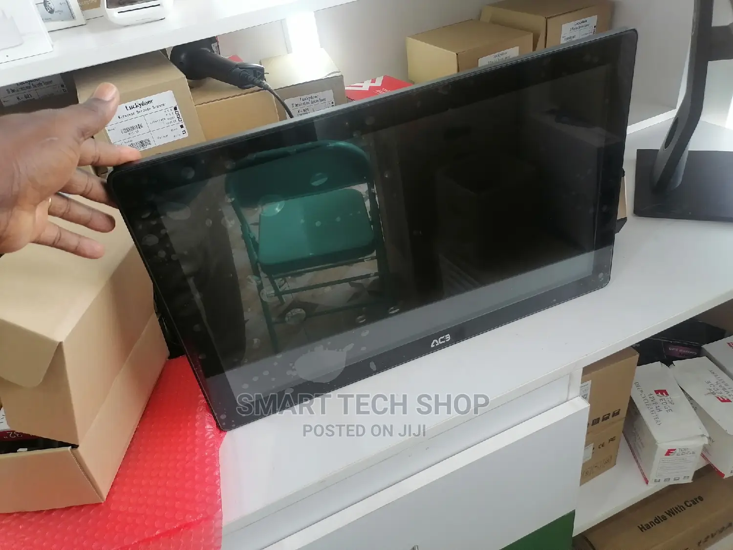Touch Screen Kitchen Display System for Restaurants