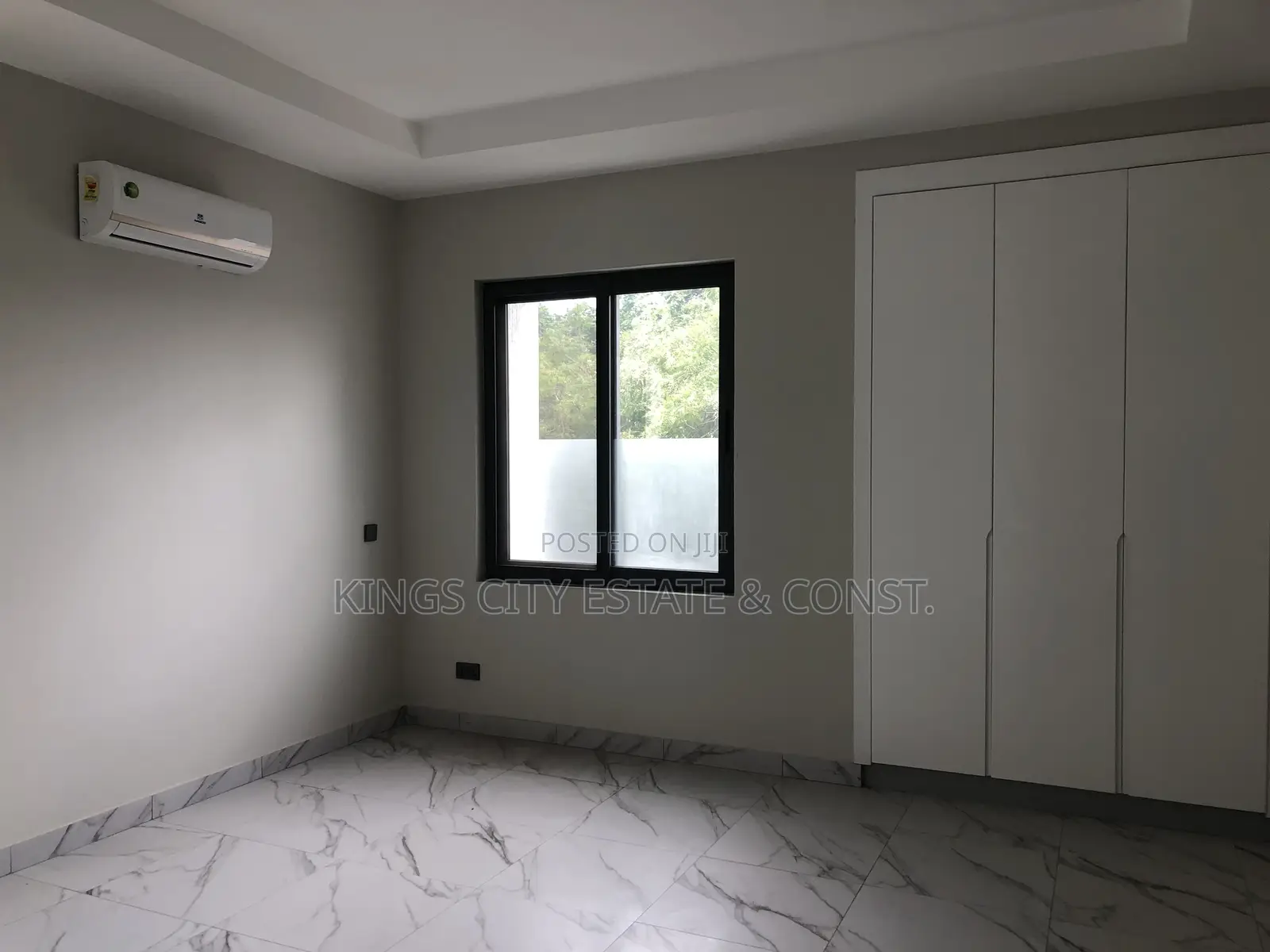 5bdrm House in Multi-Choice, Abelemkpe for sale