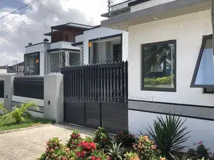 5bdrm House in Multi-Choice, Abelemkpe for sale