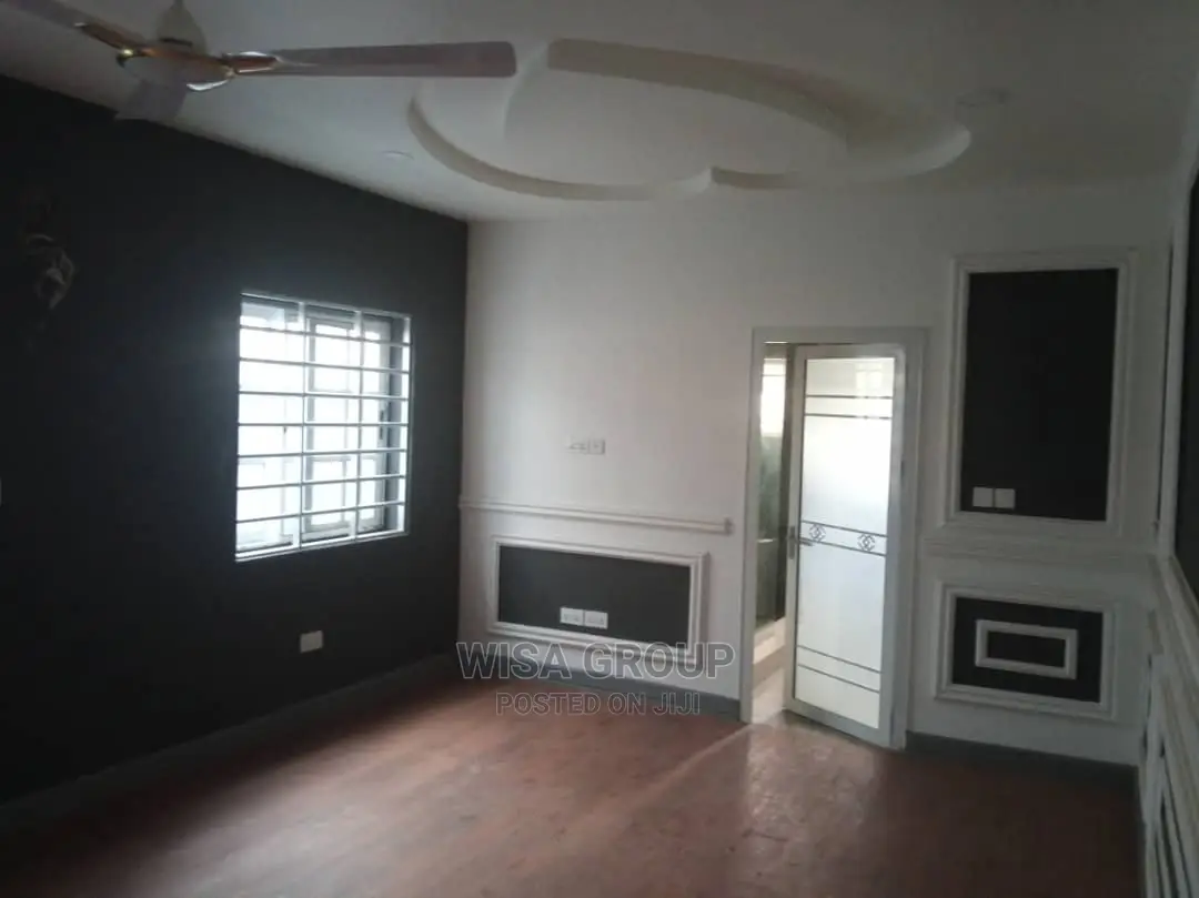 6bdrm Duplex in Wisa Groups, Accra Metropolitan for rent