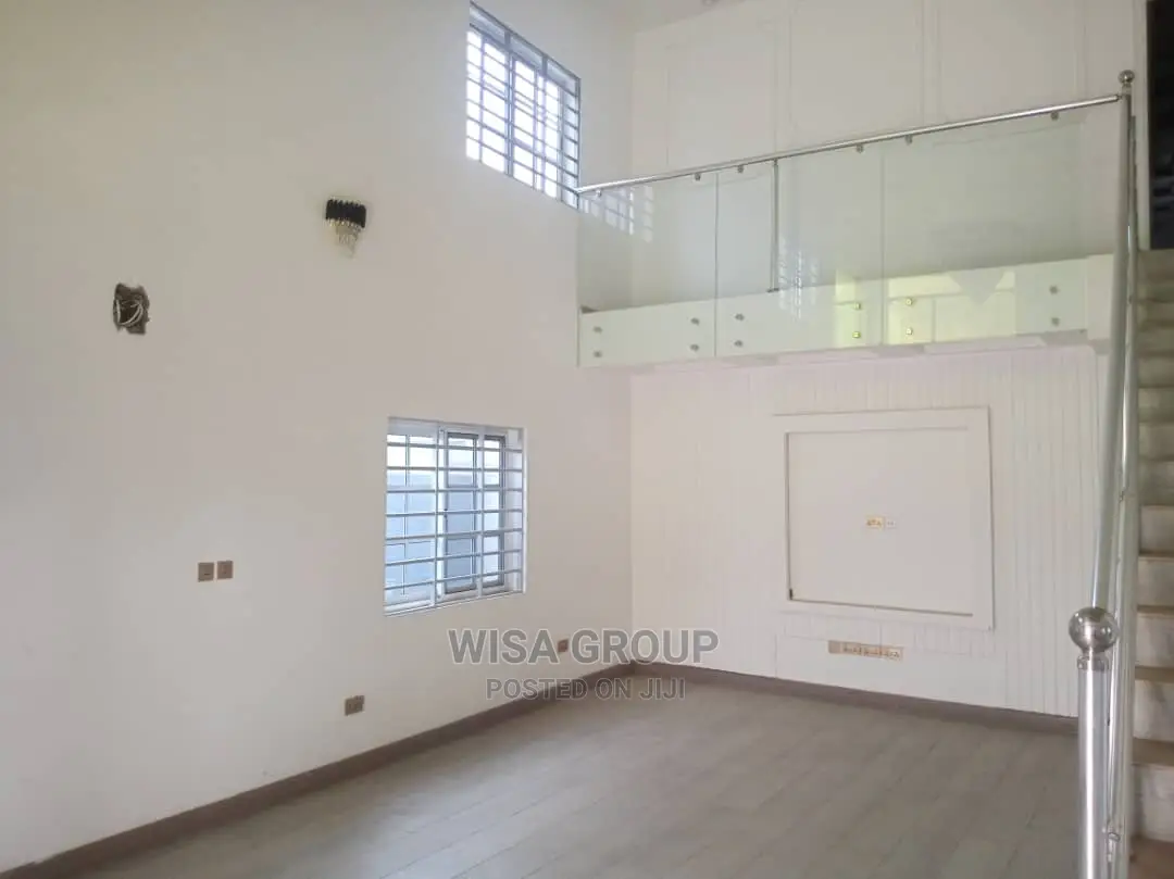 6bdrm Duplex in Wisa Groups, Accra Metropolitan for rent