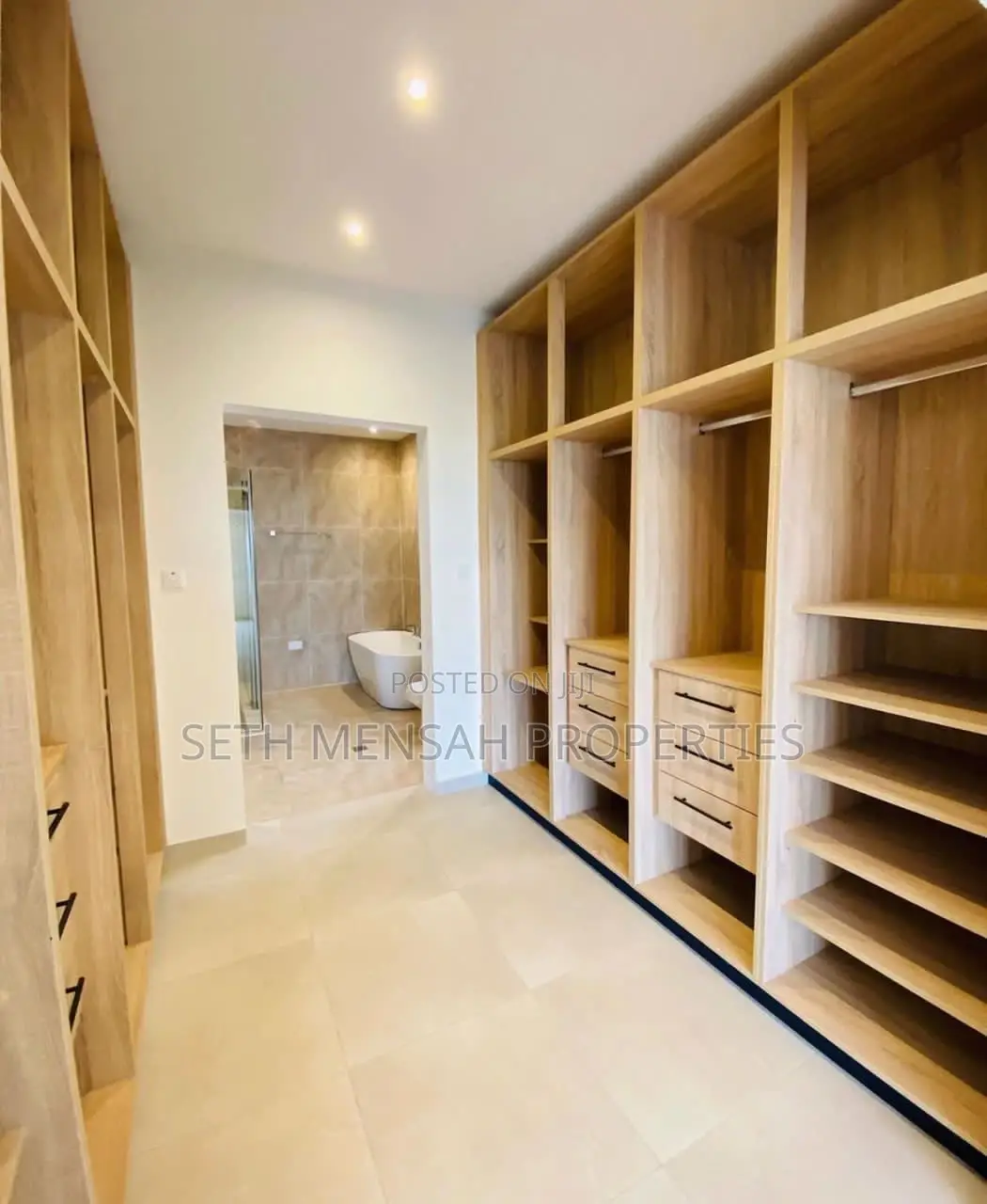 Furnished 2bdrm House in Osu for rent
