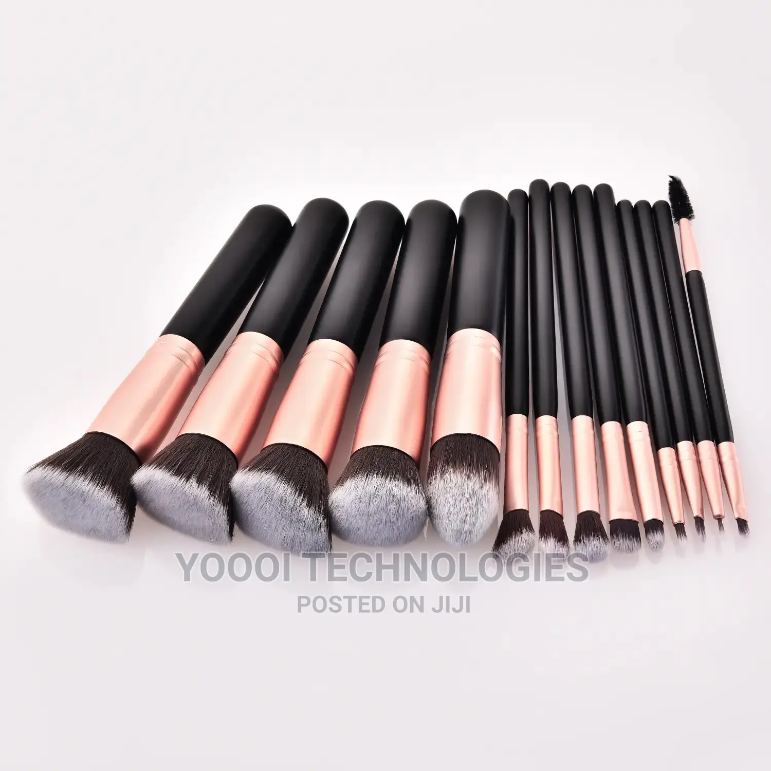 Quality 14pcs Makeup Brush Set With Carry Bag