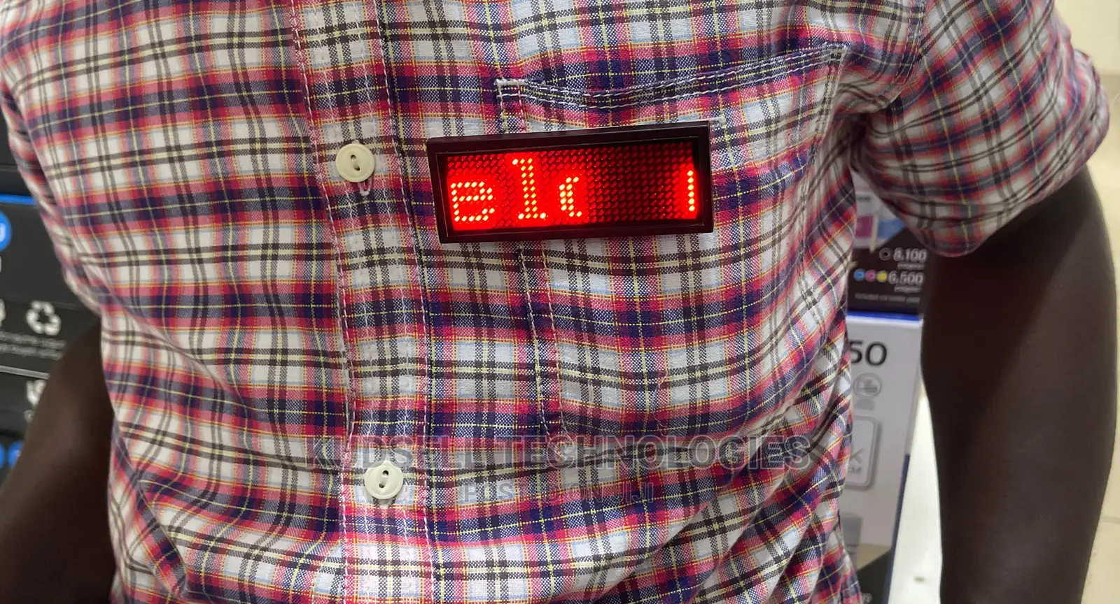 USB Digital Display Pixels Rechargeable LED Card Screen