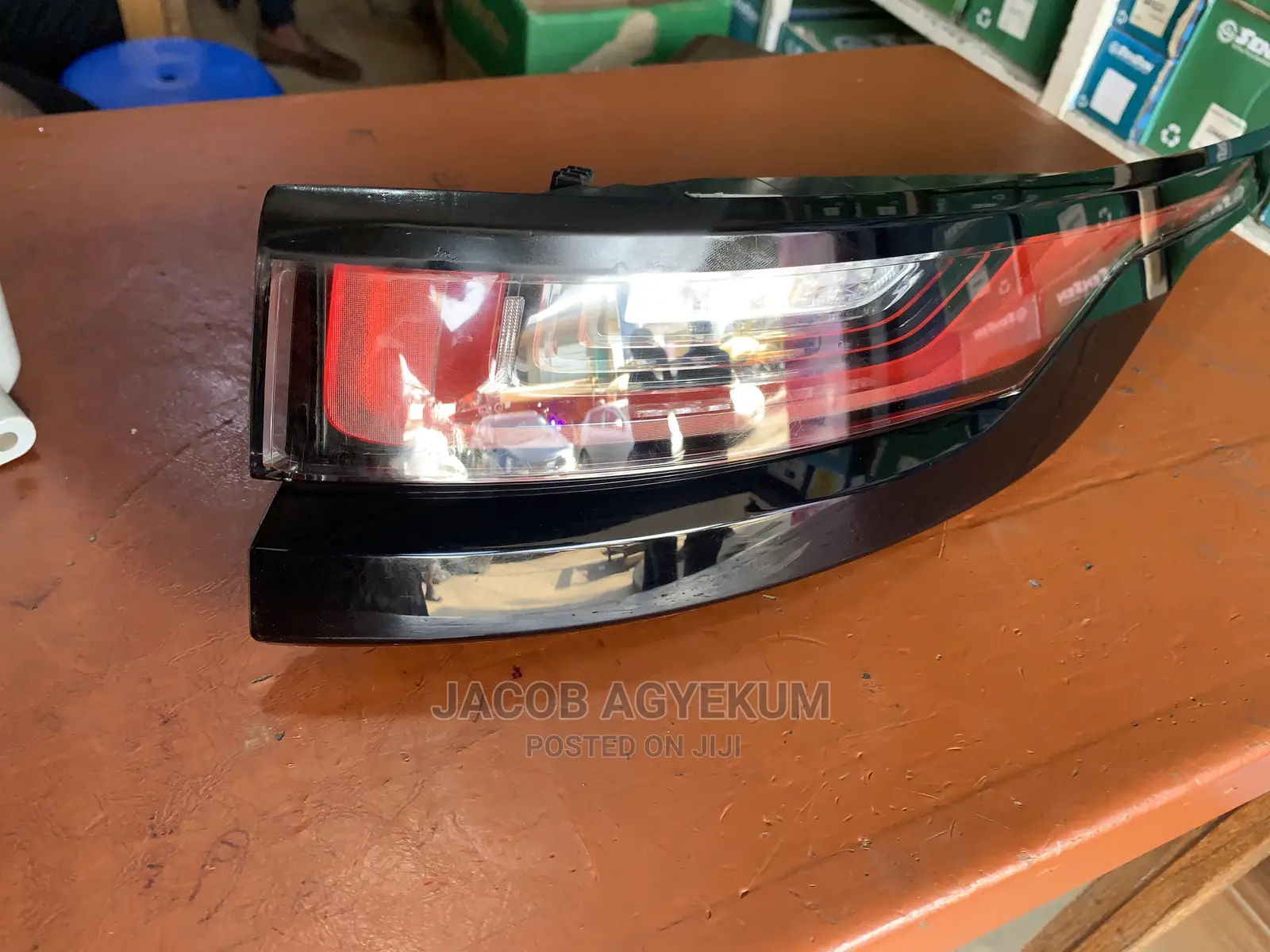 Range Rover Velar Back Light 2018