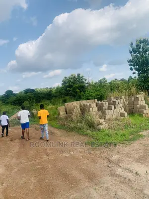 Land for Sale in Fiapre