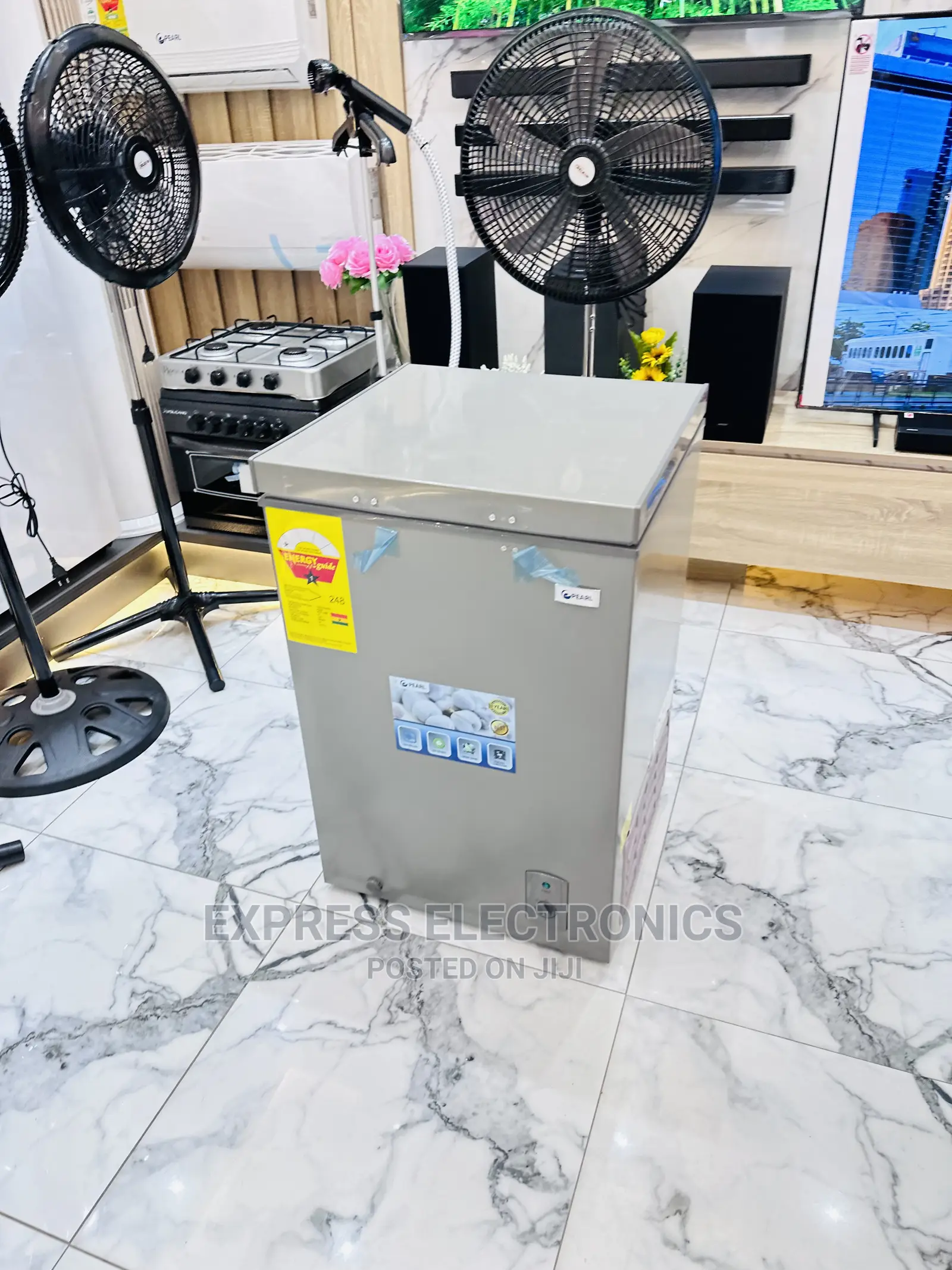 Long Lasting Durability Pearl Chest Freezer 100L Grey