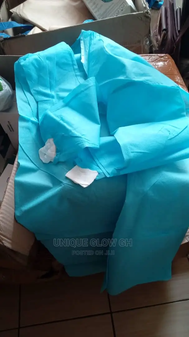 Disposable Surgical Gown
