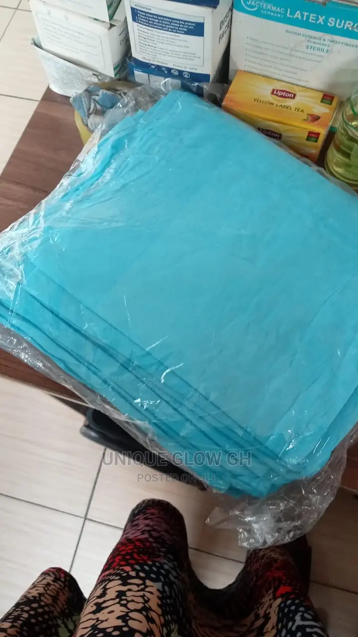 Disposable Surgical Gown