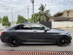 Mercedes-Benz C450 2016 Gray