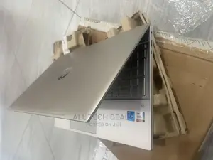 New Laptop HP Pavilion 15 8GB Intel Core I5 SSD 512GB