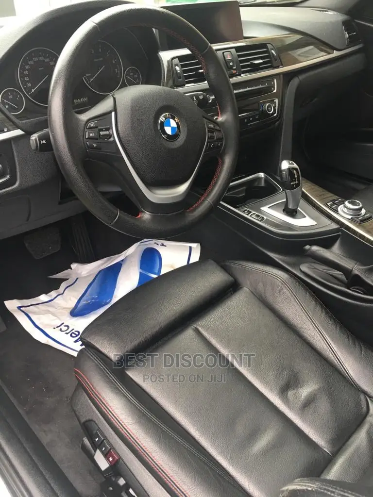 Clean BMW F30 3 Series Steering Wheel With Airbag