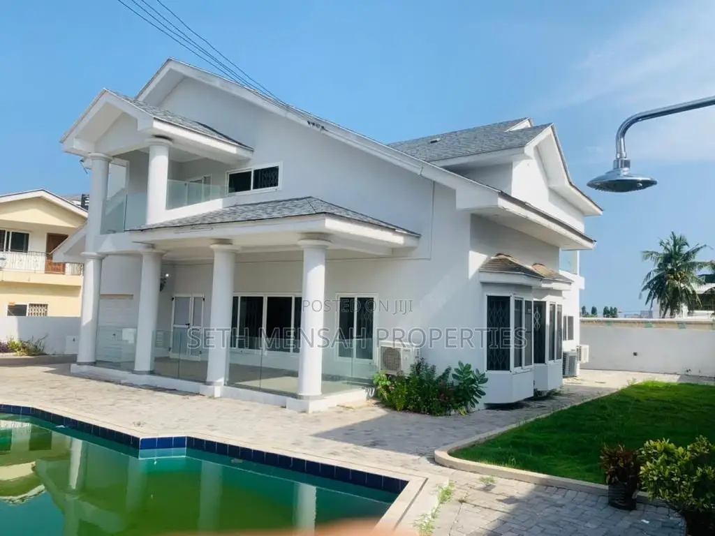 4bdrm Townhouse / Terrace in Cantonments for rent