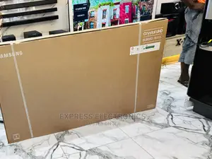 High Brightness  UHD Smart Samsung 65”Bu8072 Tv