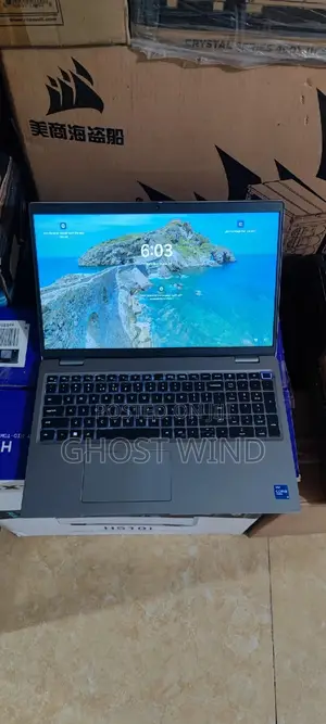 Laptop Dell Latitude 5529 16GB Intel Core I5 HDD+SSD 512GB