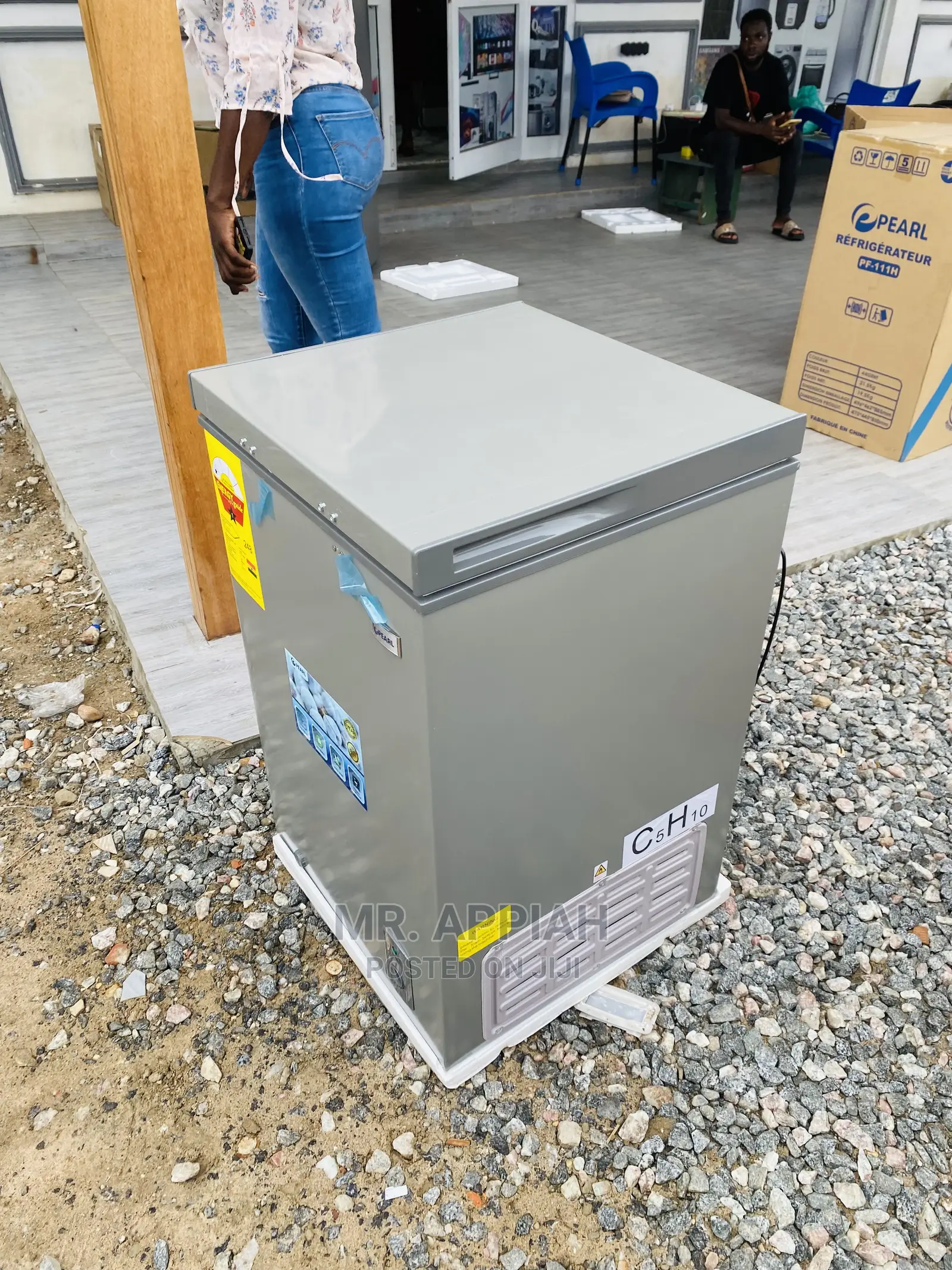 PCF()High Quality Pearl 1 Door Freezer at Best Deal 
