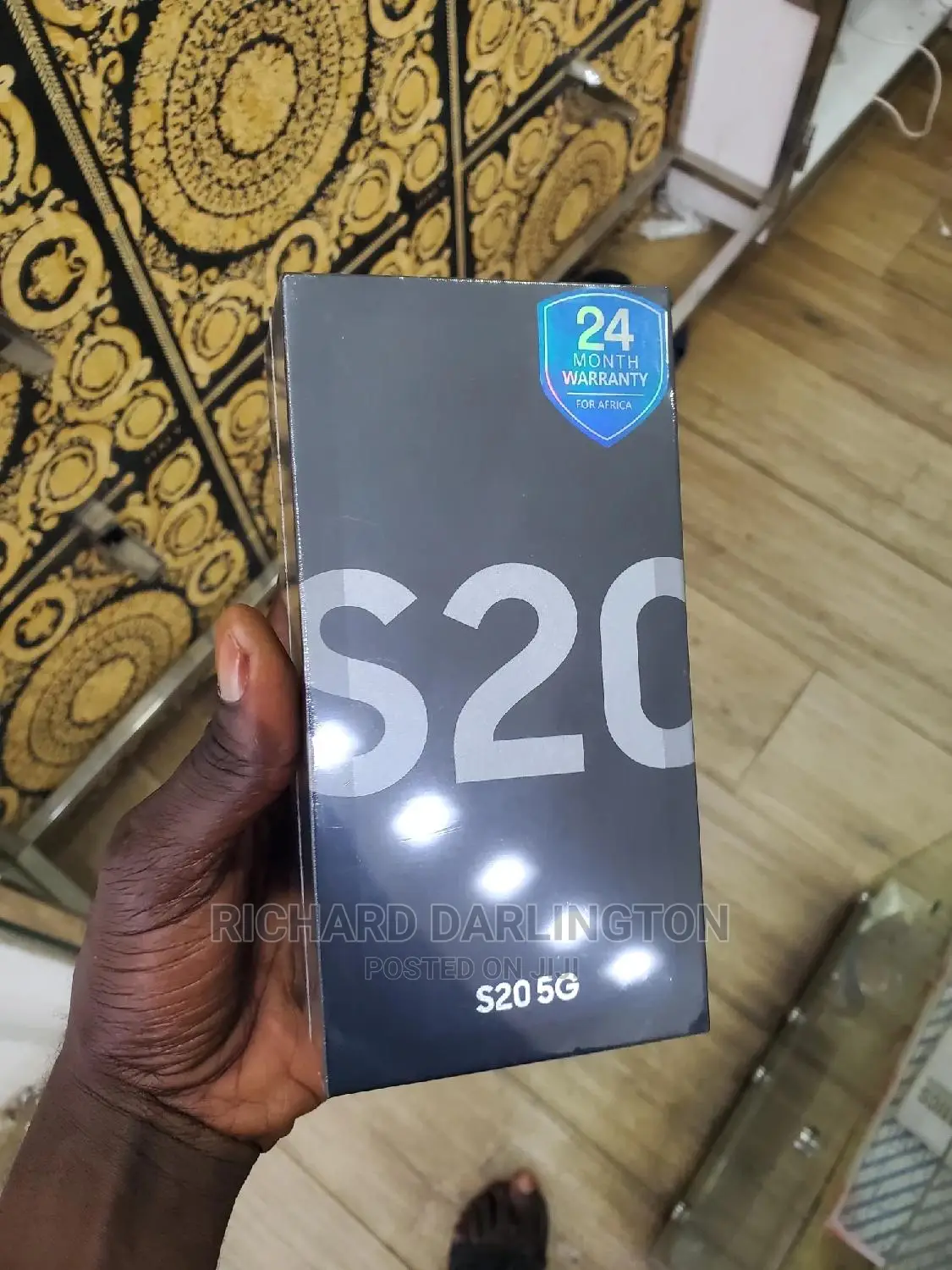 New Samsung Galaxy S20 128 GB Silver