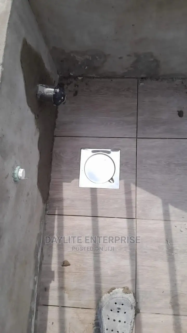 Pop- Up Foot Drain 4"