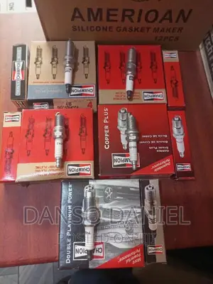 Original Champion Spark Plugs for All Cars