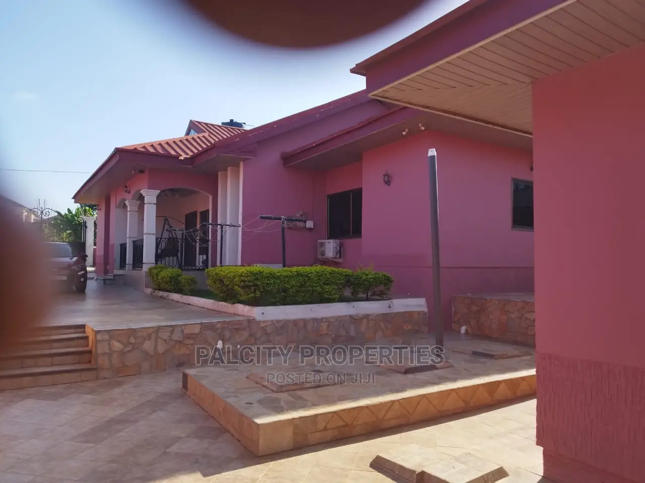 3bdrm Block of Flats in Atasamanso, Kumasi Metropolitan for rent