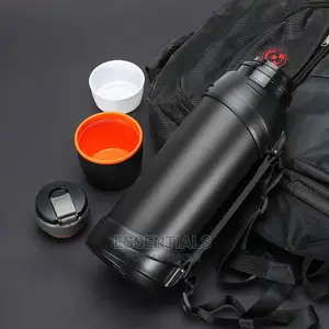 Insulated Water Jug Classic Vacuum Bottle With Plastic Cup