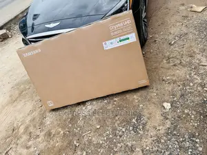 Neatly Sealed UHD Tv Samsung 50”Bu8000