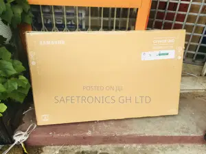 Essential Samsung 55 Inches Glossy Led 138cm Bu80