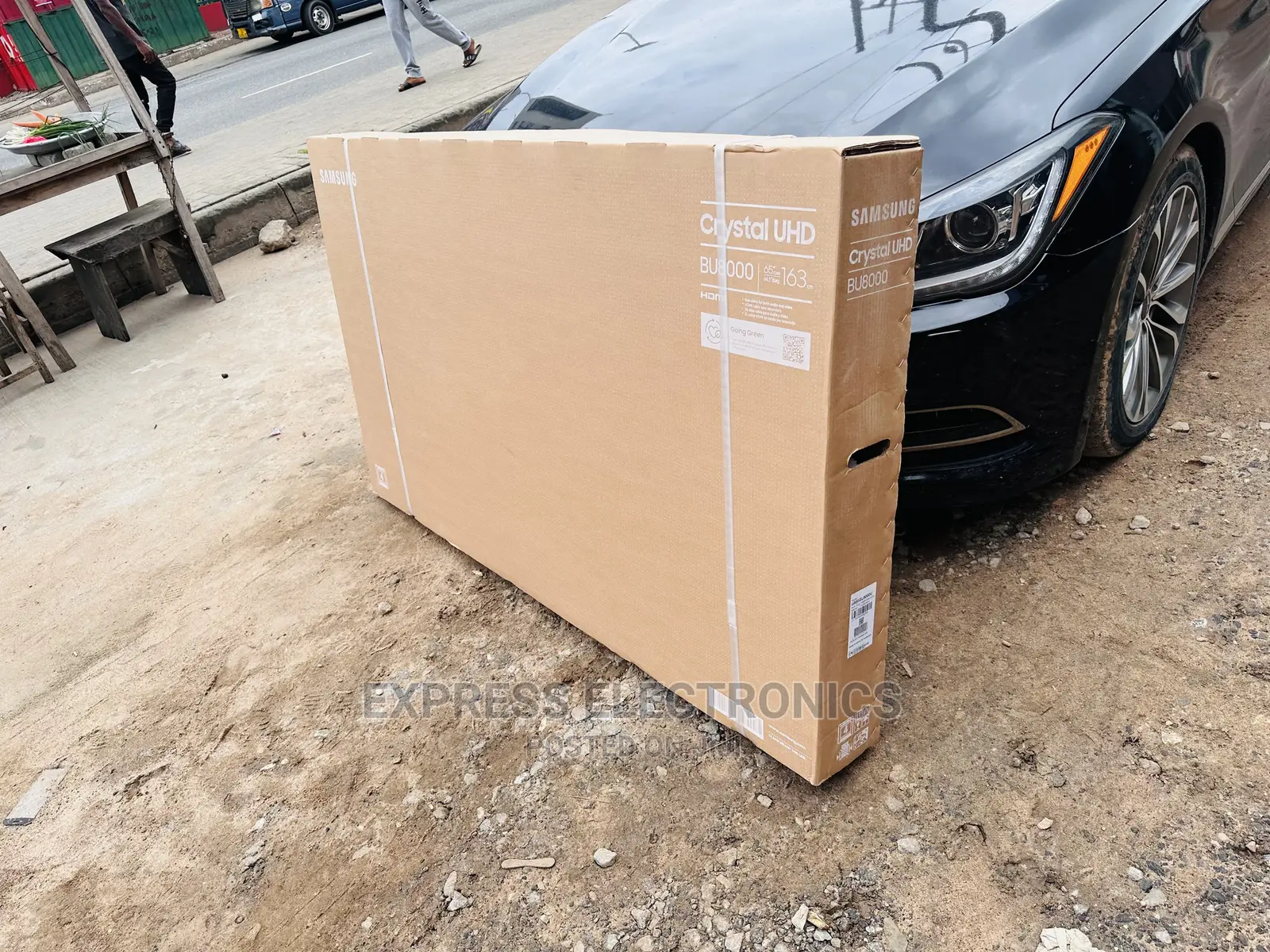 Crystal Glossy Samsung UHD LED 65”Bu8082 Tv
