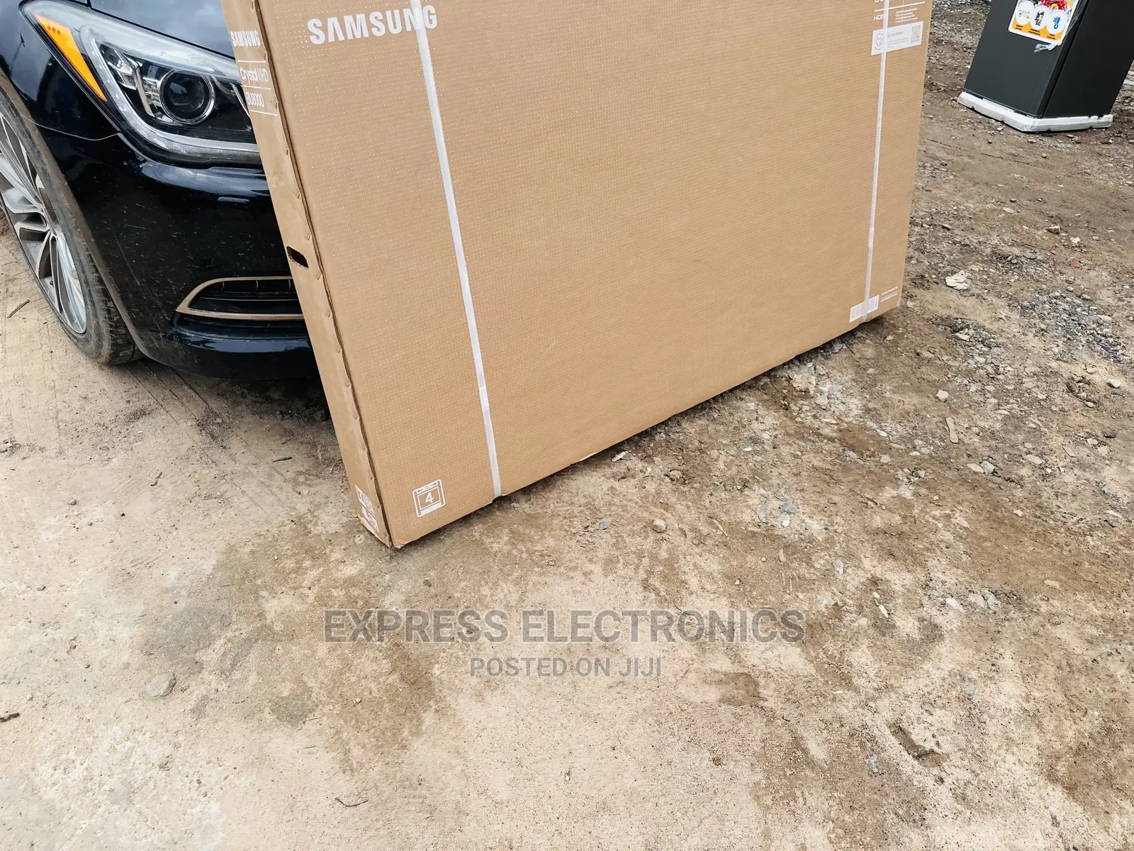Samsung UHD Screen Glossy Black 75”Bu8100 Tv