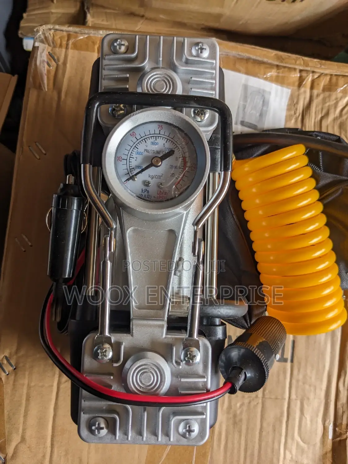 Car Air Compressor (Tyre Pump)
