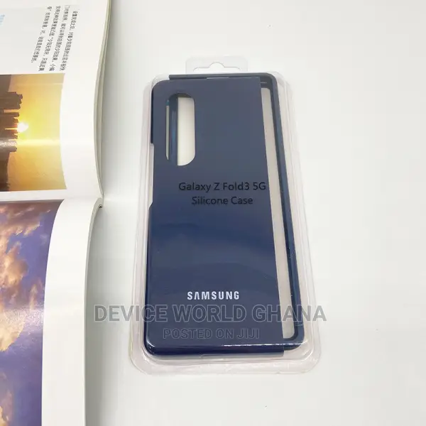 Silicone Case Available for Samsung Z Fold 7 and Z Fold 3