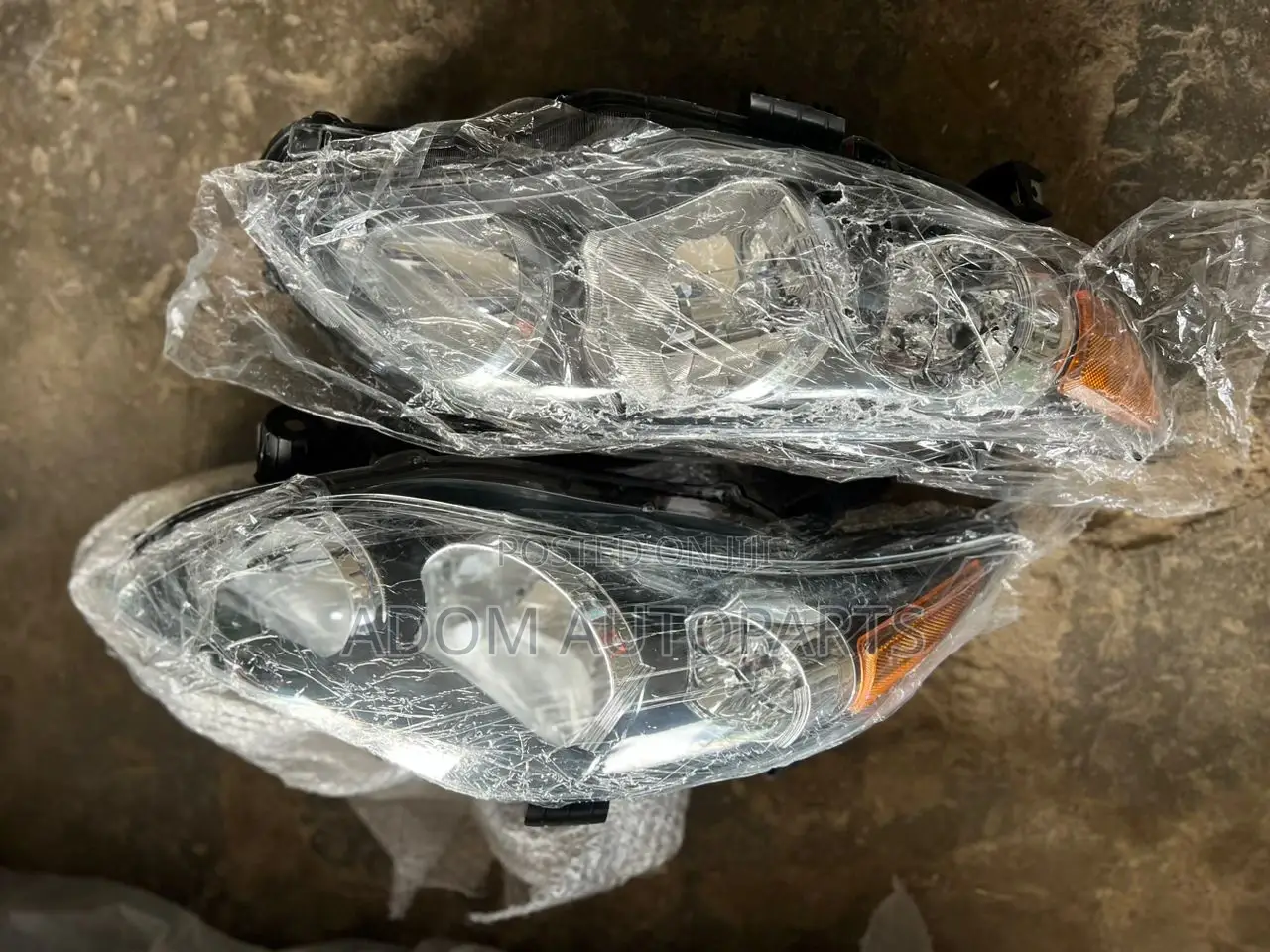 Toyota Corolla Headlight 2011 2012 2013 Pair