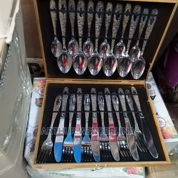 Purely Gold Cutlery Set 24 Pieces.Quality