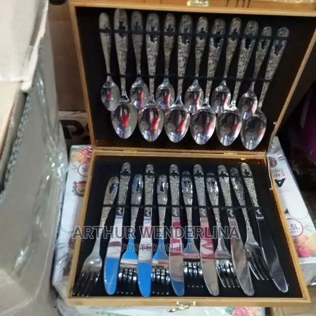 Purely Gold Cutlery Set 24 Pieces.Quality