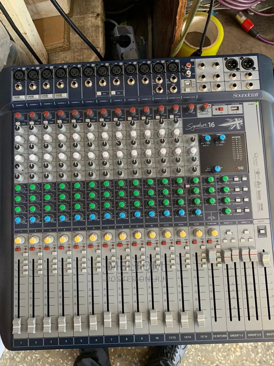 16channels Soundcraft Mixer (Signature 16)