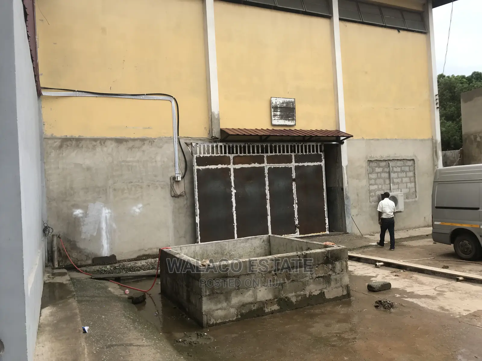 1200 Square Metre Warehouse at Accra Central for Rent