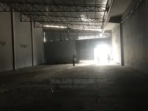 1200 Square Metre Warehouse at Accra Central for Rent