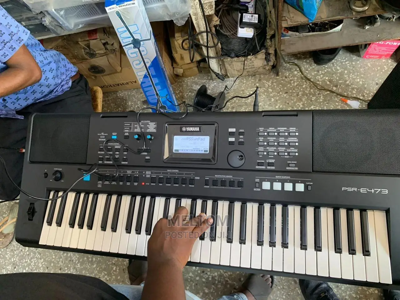 Yamaha Psr-e473 Keyboard