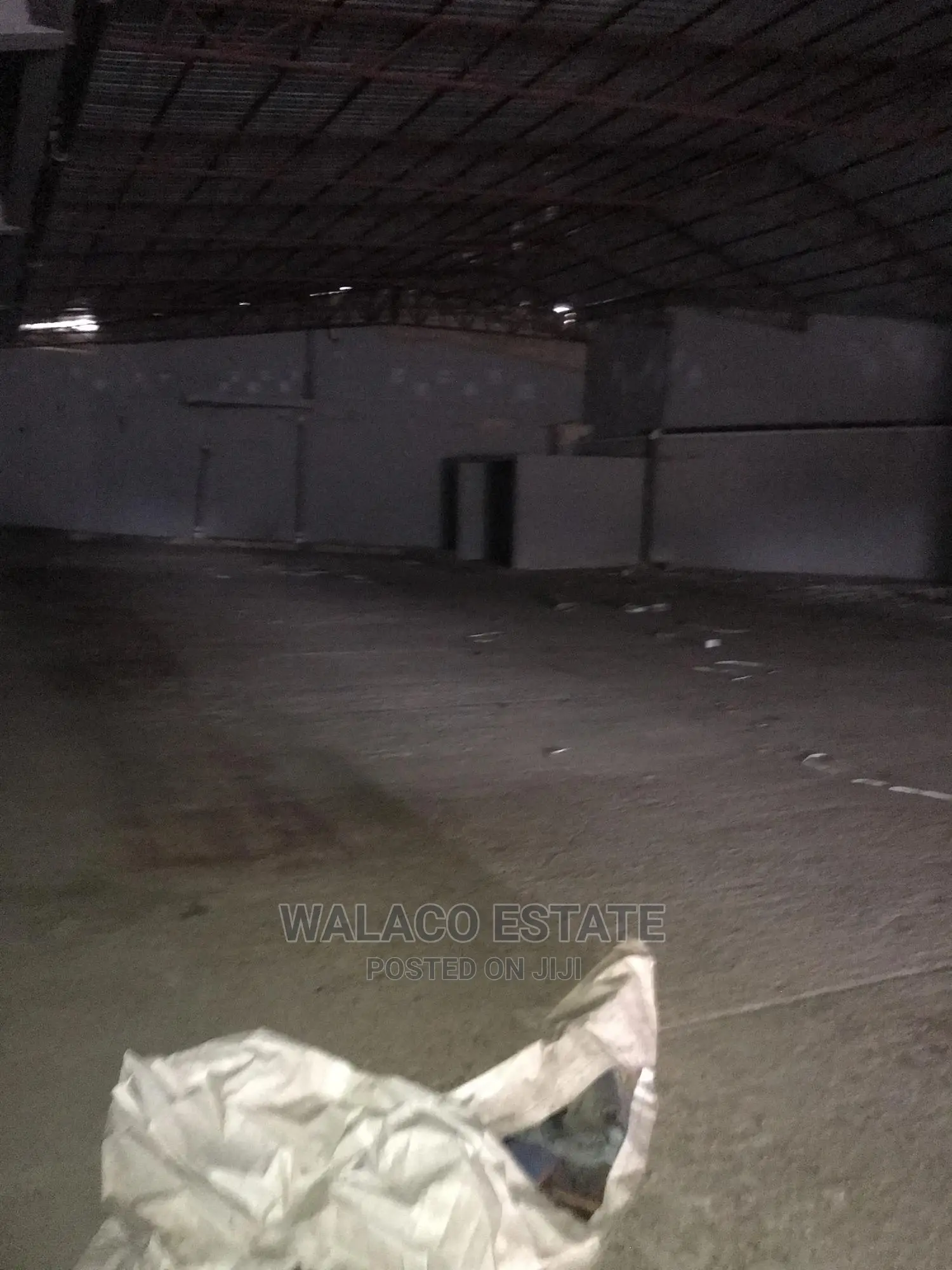 1200 Square Metre Warehouse at Accra Central for Rent