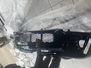 Corolla 2017 Bumper/Grille