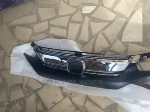 Photo - Honda Civic 2016/17 Bumper Grille
