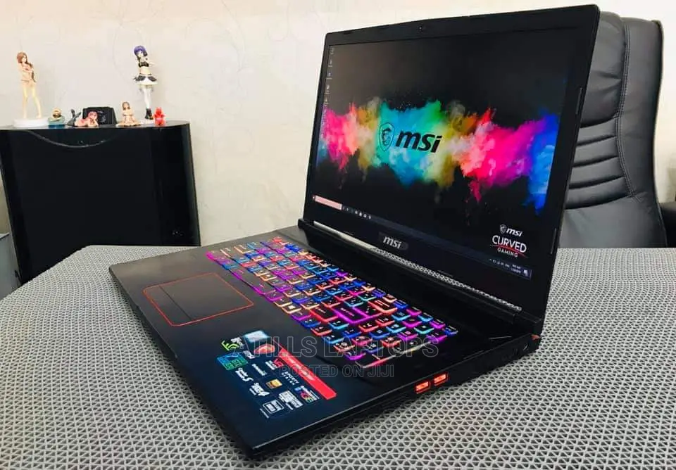 Laptop MSI GE73VR 7RF Raider 16GB Intel Core I7 SSHD+SSD 2T