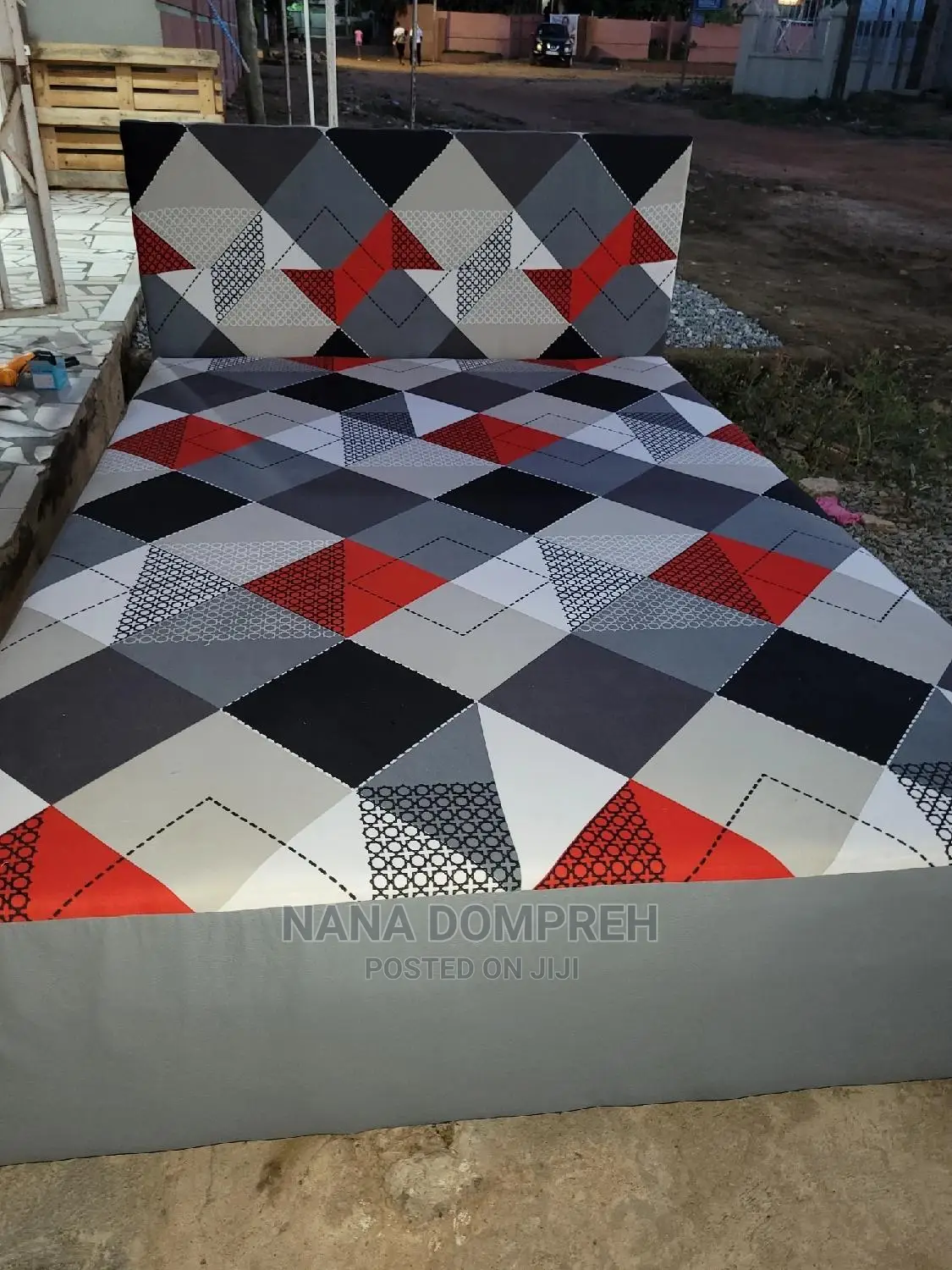 Inbuilt Double Bed