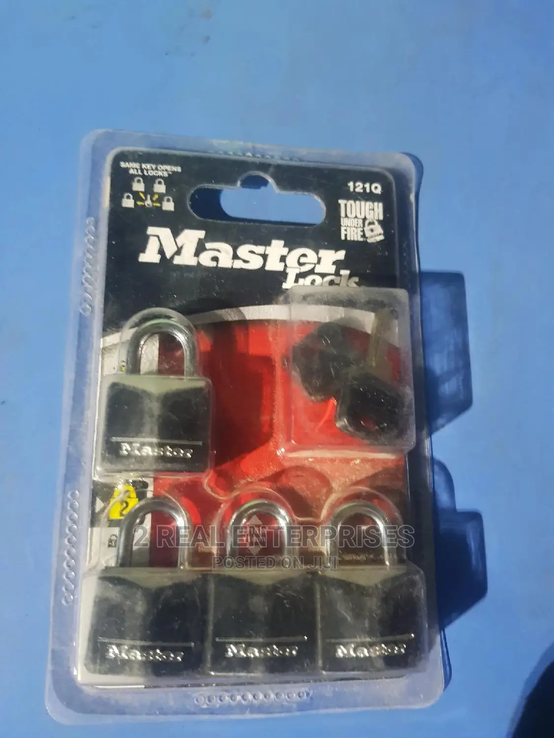 Master Lock Four Padlocks One Key 121q
