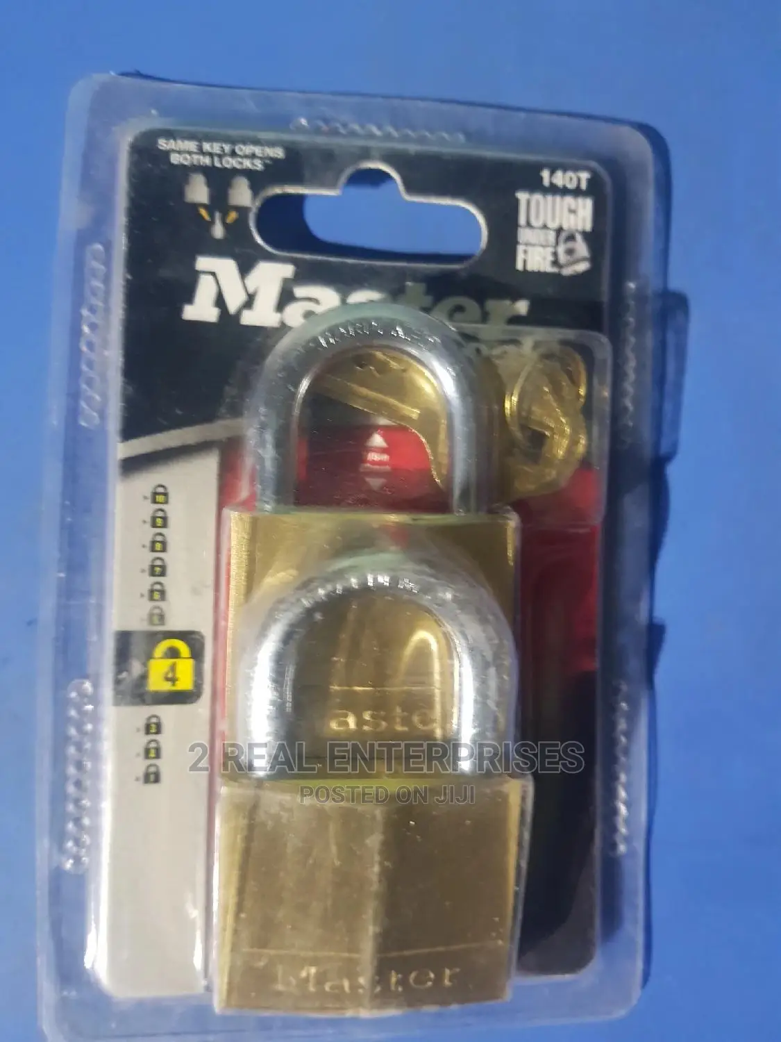 Master Lock 2 Padlocks One Key Strength 4 140t
