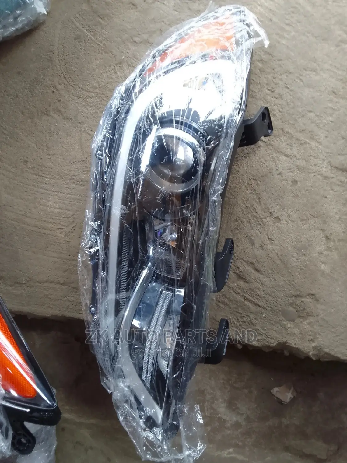 Elantra 2018-19 Headlight