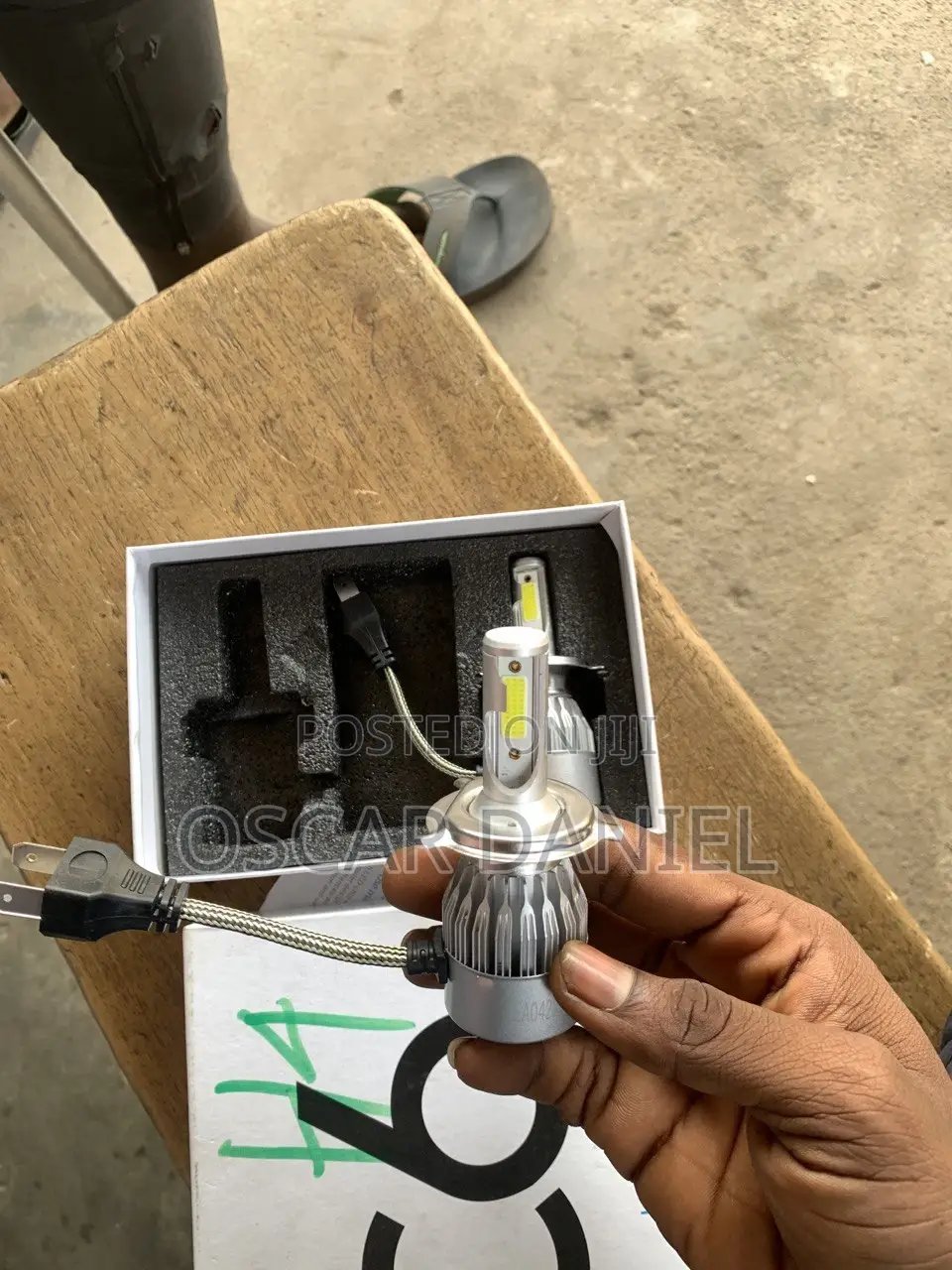 H4 (2 Sided LED) Light for Car Headlight