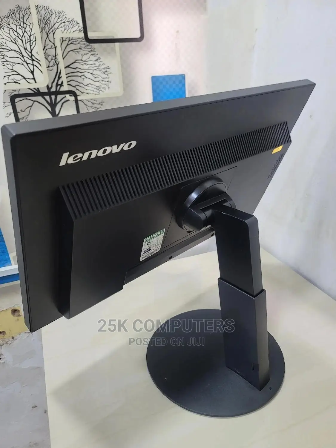 Lenovo 22" Ips Monitor