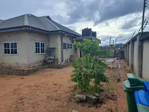 Furnished 6bdrm House in Amasaman for sale