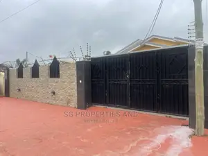 3bdrm House in Kfc, Spintex for rent
